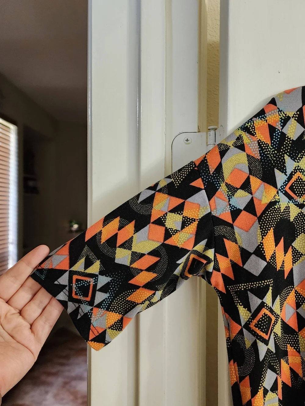 LuLaRoe Irma XS Geometric Tunic Top High Low Oversized Orange